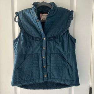 Free people vest, size medium, like-new